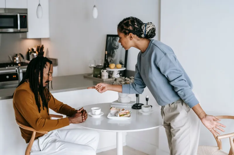 Living With a Cannabis User: How to Keep the Peace Without Killing the Vibe